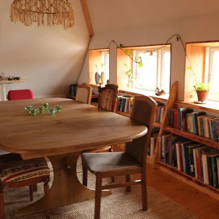 Heimaey, Ljosheimar Apartment *
