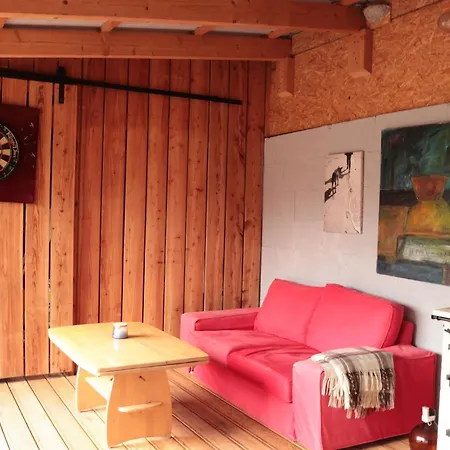 Heimaey, Ljosheimar Апартаменты Passee